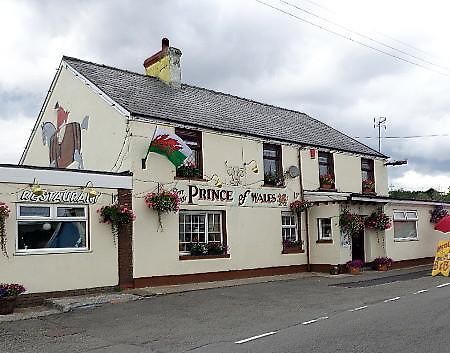 Prince Of Wales Inn Rhymney エクステリア 写真